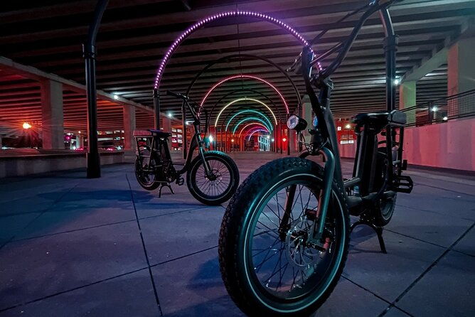 downtown-dallas-night-sightseeing-2-hour-e-bike-tour