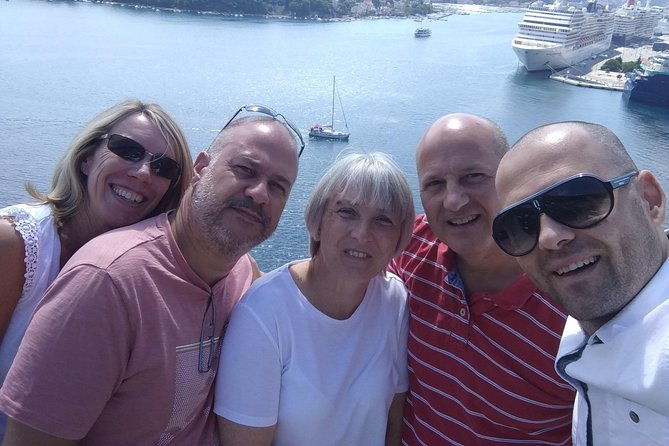 dubrovnik-airport-to-split-private-transfer-1-8-pax-door-to-door-any-location