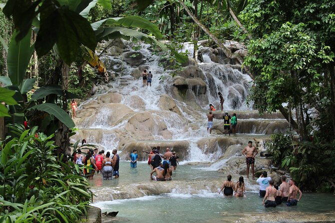 dunns-river-falls-jamaica-montego-bay-falmouth