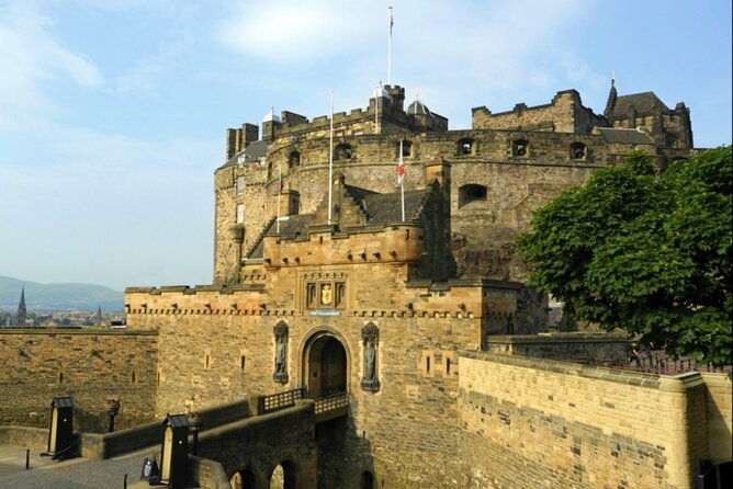 edinburgh-luxury-private-day-tour-the-royal-experience-2