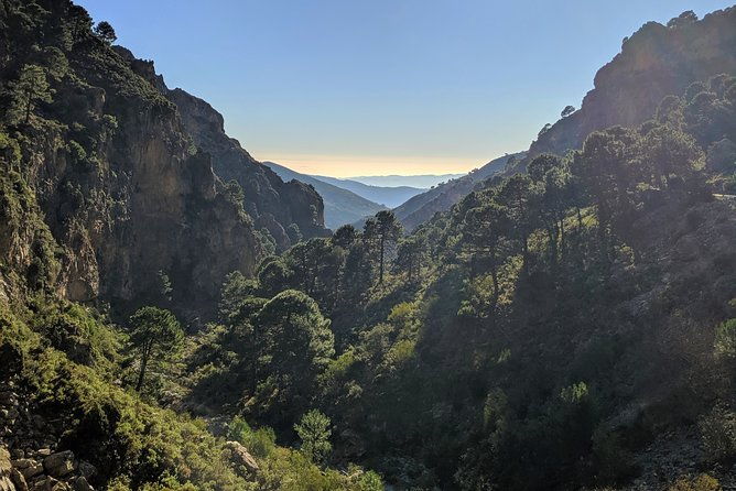 el-saltillo-gorge-and-white-village-hiking-tour-from-malaga