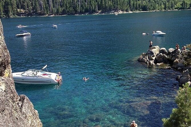 emerald-bay-private-sightseeing-boat-tours-2