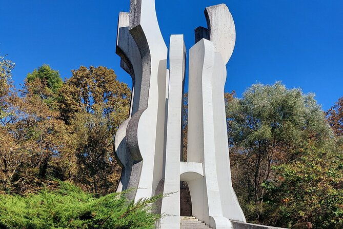 ex-yugoslavian-spomeniks-tour-2