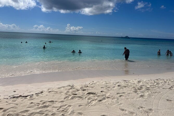 exclusive-adventure-in-saona-small-group