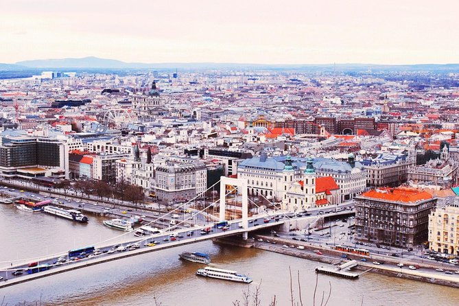 exclusive-budapest-city-tour-by-luxury-car-half-day