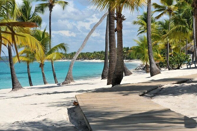 exclusive-yacht-rental-in-punta-cana