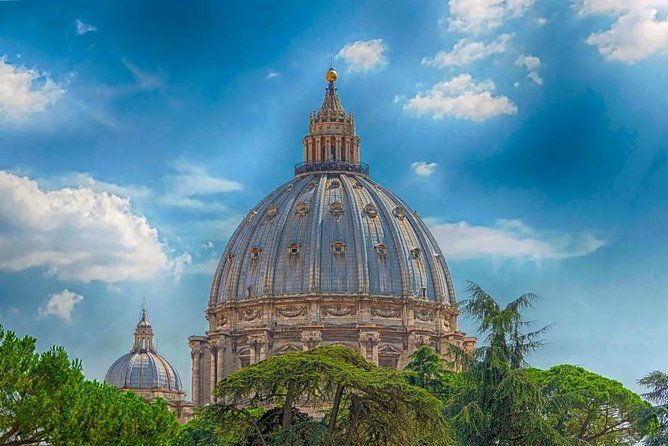 excursion-from-civitavecchia-to-rome-vatican-colosseum-roman-forum-lunch