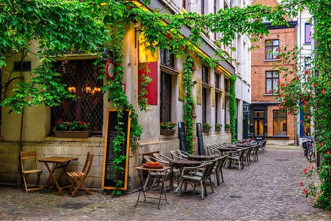 excursion-to-antwerp-and-ghent-by-bus-from-brussels-with-stop-at-the-atomium