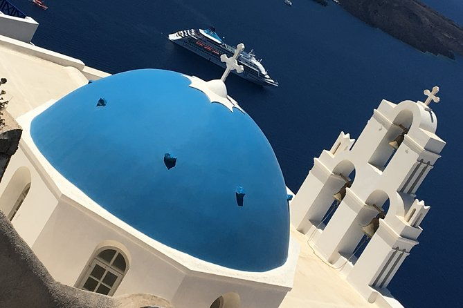 explore-akrotiri-and-oia-private-tour