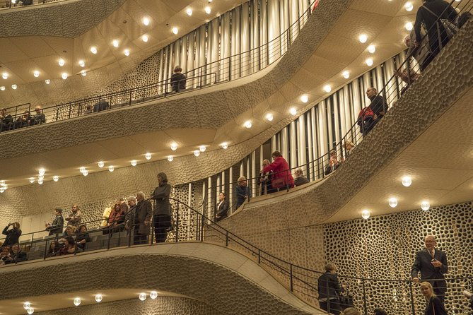 explore-hamburgs-elbphilharmonie-in-a-playful-way-modern-and-individual