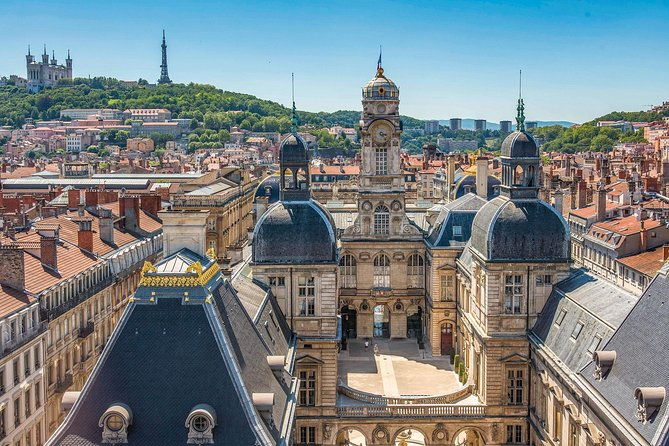 explore-the-instaworthy-spots-of-lyon-with-a-local