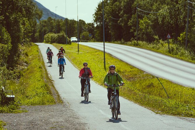 explore-tromso-by-e-bike-guided-ride-on-electric-bike-in-tromso