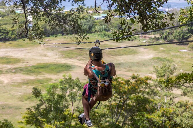 extreme-zip-line-adventure-at-mahogany-bay