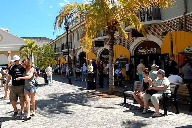 falmouth-shore-excursion-historic-sightseeing-tour-and-doctors-cave-beach