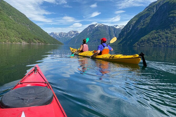 fjord-paddle-in-hellesylt-half-day-kayaking-tour