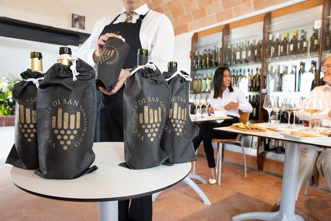 food-and-wine-lesson-and-wine-tasting-in-san-gimignano-4