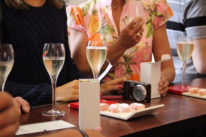 food-champagne-experience-from-epernay-private-tour