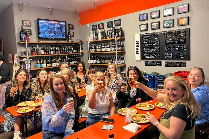food-walking-tour-in-chester-city