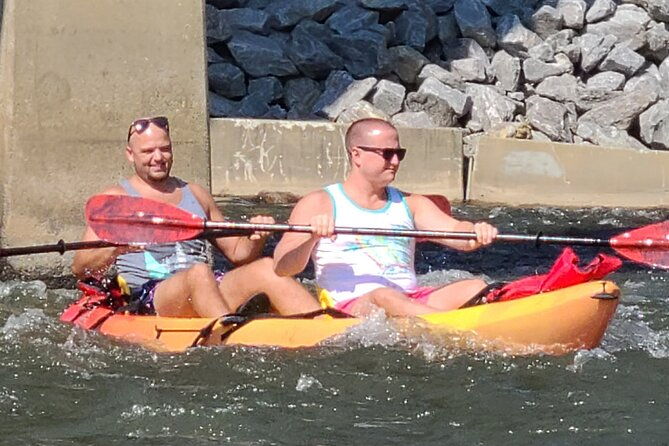 french-broad-river-kayak-tour-in-asheville-2
