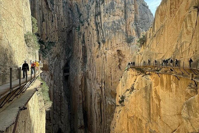 from-granada-caminito-del-rey-tour-with-private-transportation