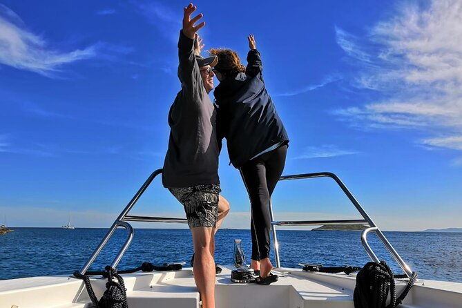 from-hvar-unforgettable-tour-to-the-island-vis-and-blue-cave