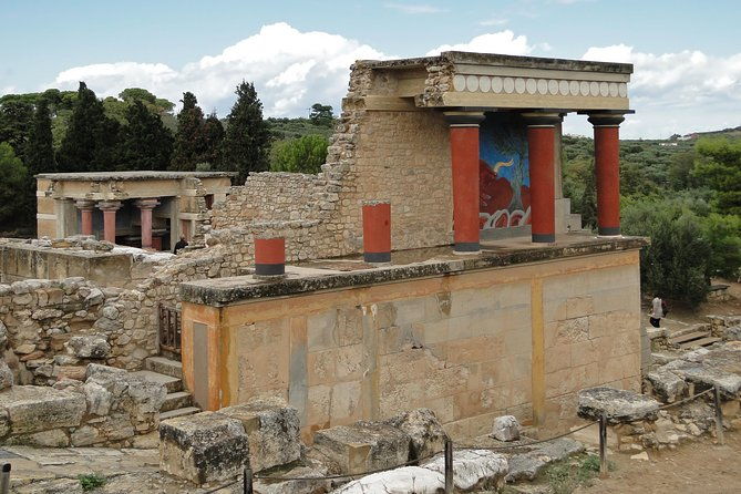 from-rethymno-full-day-knossos-and-heraklion-with-free-time
