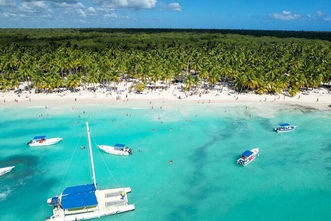 from-santo-domingo-saona-island-food-and-drink-catamaran-vip