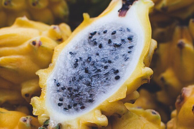fruit-tour-at-the-worlds-sweetest-market