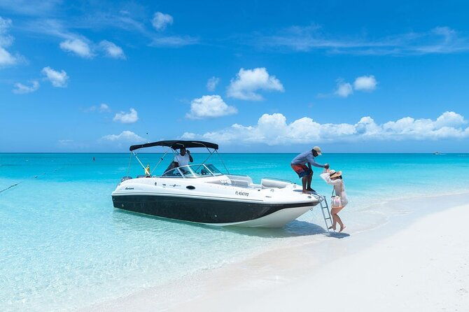 full-day-7hours-beach-bbq-snorkel-iguana-island-half-moon-bay-pine-cay-fun