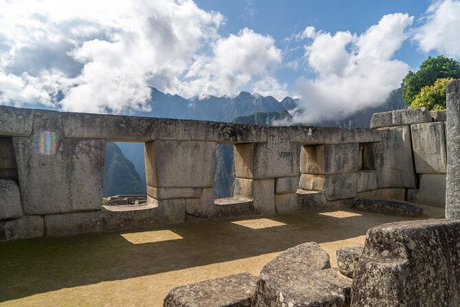 full-day-guided-tour-to-machu-picchu-transportation-included