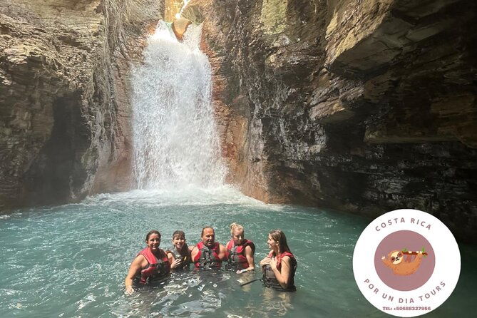 full-day-hike-to-la-leona-waterfall-tubing-combo