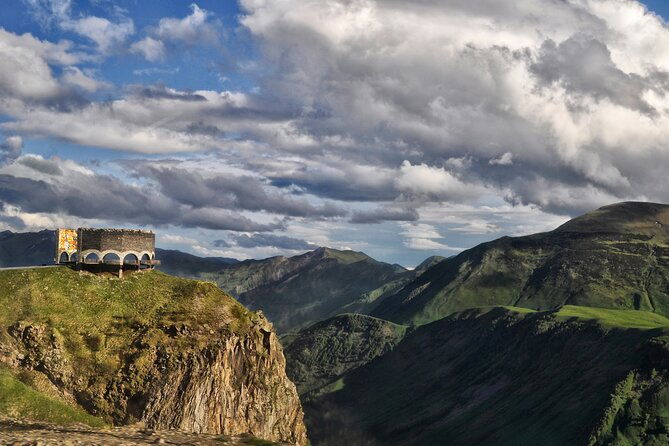 full-day-kazbegi-stepantsminda-gudauri-private-guided-tour