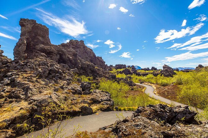 full-day-lake-myvatn-classic-tour