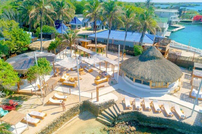 full-day-mangata-beach-tour-adventure-on-rosario-island