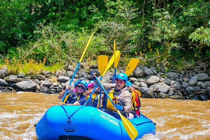 full-day-pacuare-river-rafting-experience