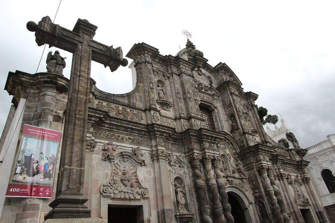 full-day-private-quito-city-tour-with-teleferico-rucu-pichincha-volcano-hike