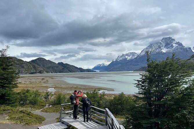 full-day-torres-del-paine-from-punta-arenas-private-tours