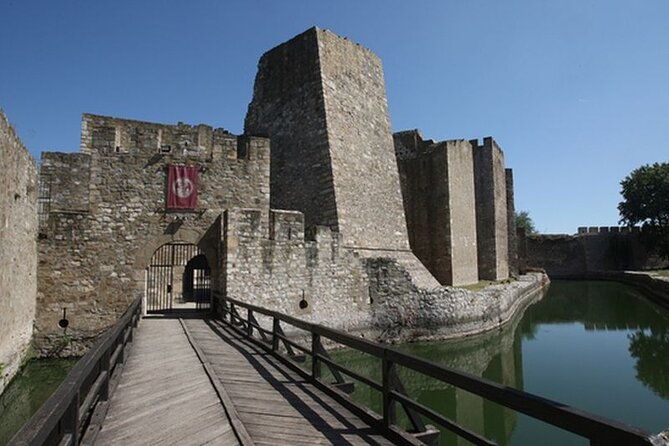full-day-tour-along-danube-with-three-stronghold-sightseeing-and-wine-tasting