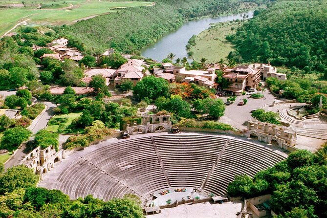 full-day-tour-altos-de-chavon-and-cave-of-wonders