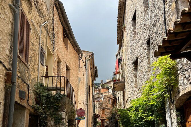 full-day-tour-at-historical-medieval-villages-of-nice-france