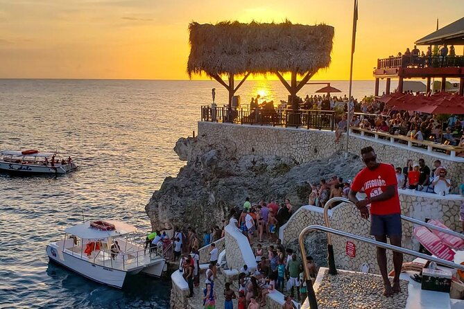 fullday-at-margaritaville-7mile-beach-ricks-cafe-in-negril
