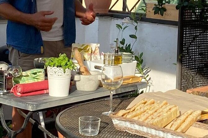 genoa-hands-on-gnocchi-pesto-home-cooking-class-unlimited-wine-2