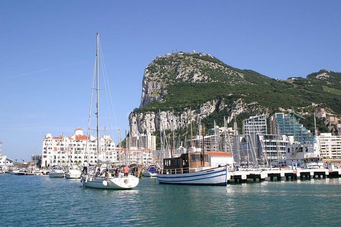 gibraltar-shopping-guided-tour-from-costa-del-sol