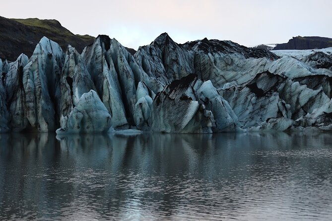 glacier-hike-at-solheimajokull-in-small-group-6-pers-max-2