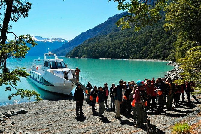 glacier-navigation-mayo-spirit-trek-3-landings-and-walk-through-the-forest