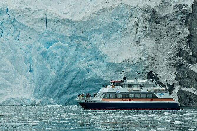 glacier-quest-cruise-and-coach-package