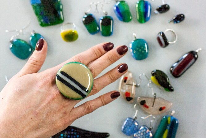 glass-jewellery-workshop