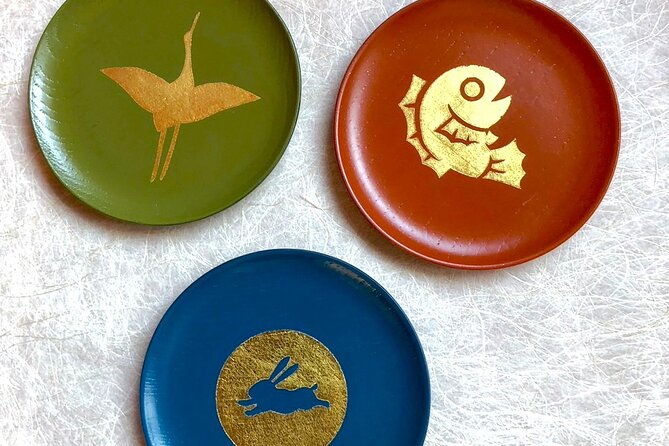 gold-leaf-crafting-in-higashi-chayagai-kanazawa