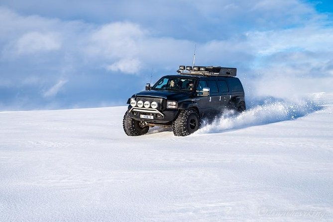 golden-circle-and-glacier-super-jeep-adventure