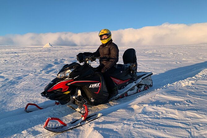 golden-circle-glacier-super-jeep-tour-guided-private-tour